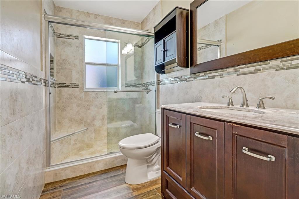 SAN CARLOS PARK - Residential