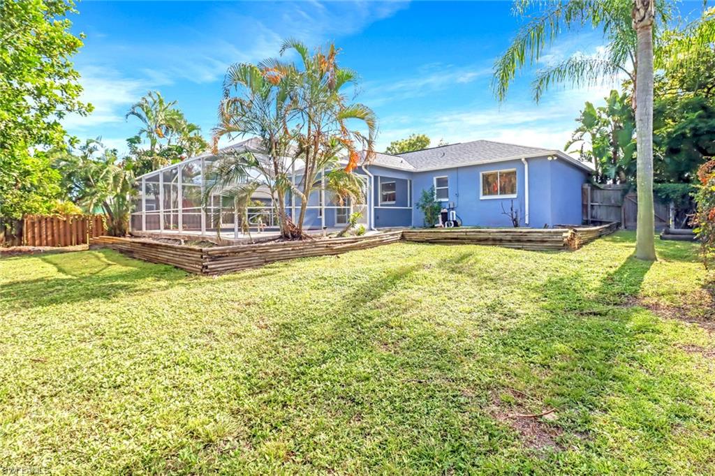 SAN CARLOS PARK - Residential