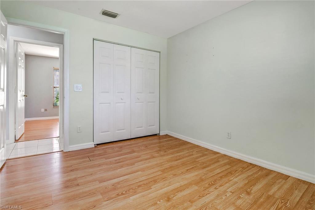 SAN CARLOS PARK - Residential