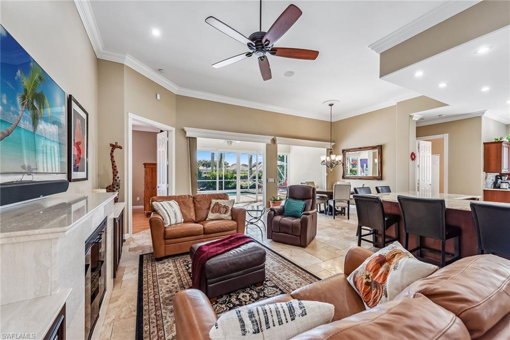 2881 Hatteras WAY