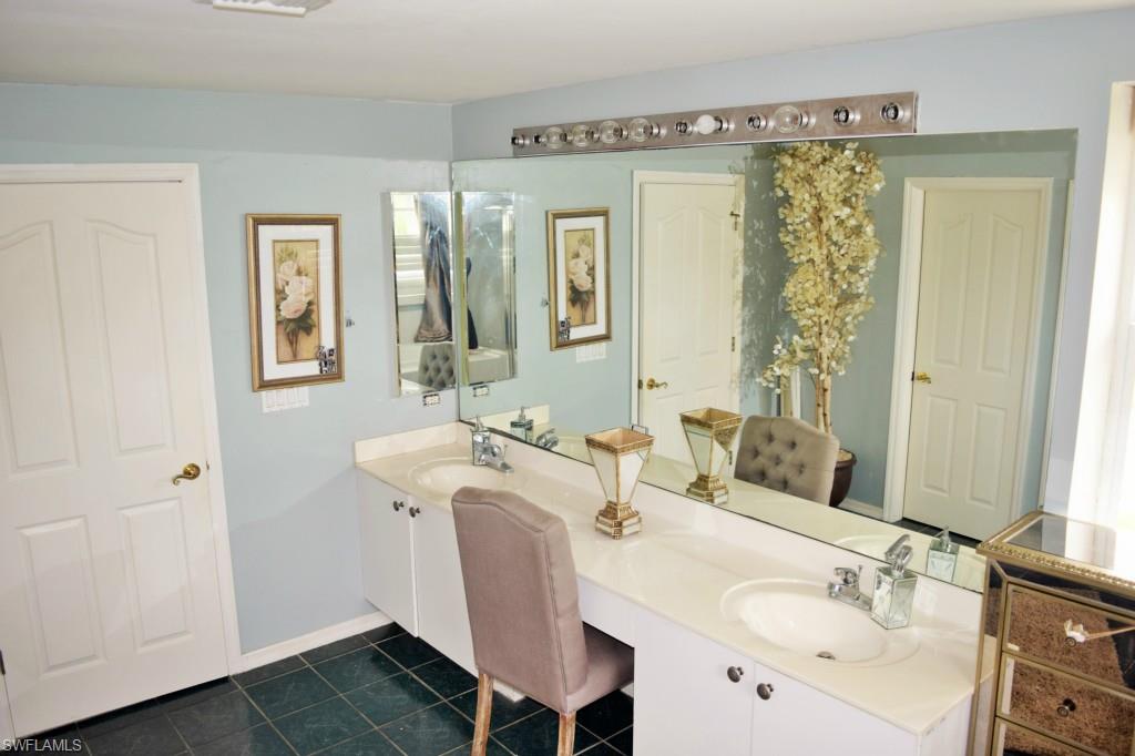 SILVERLAKES - Residential