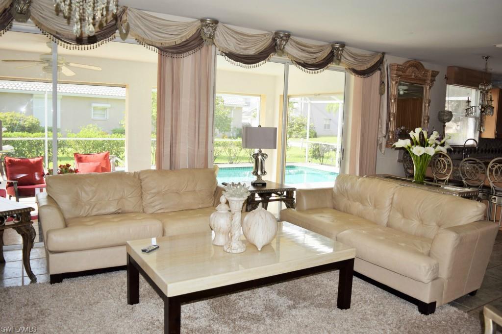 SILVERLAKES - Residential