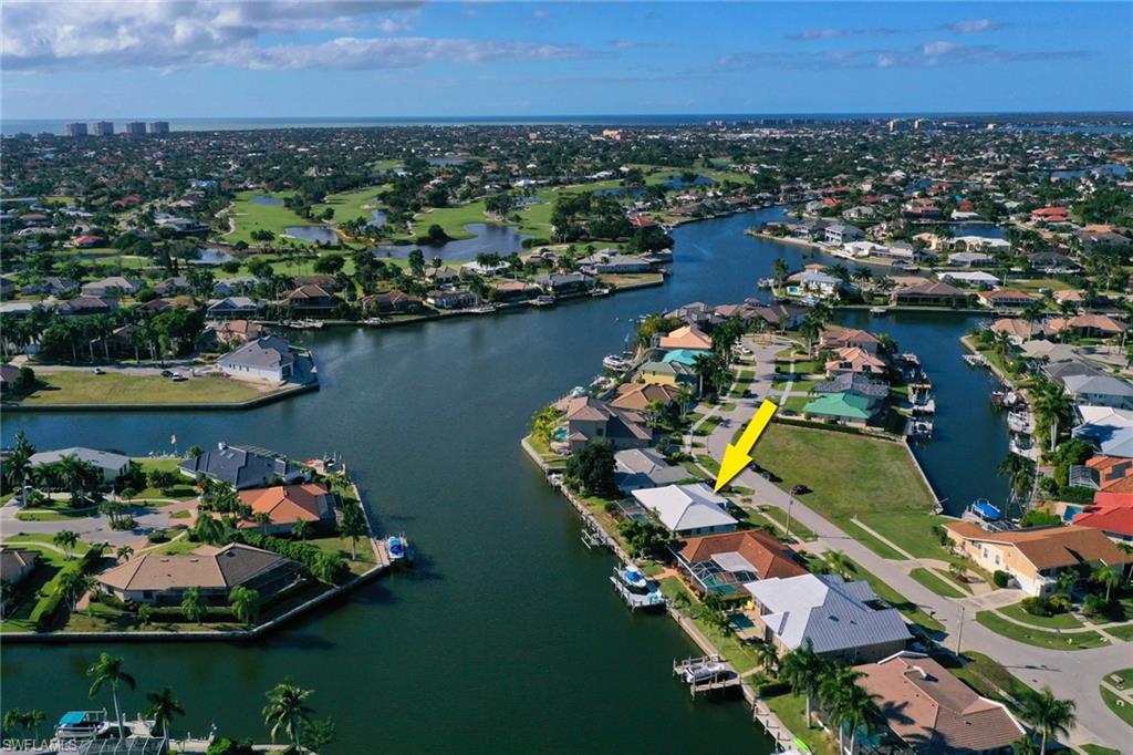 MARCO BEACH - Residential