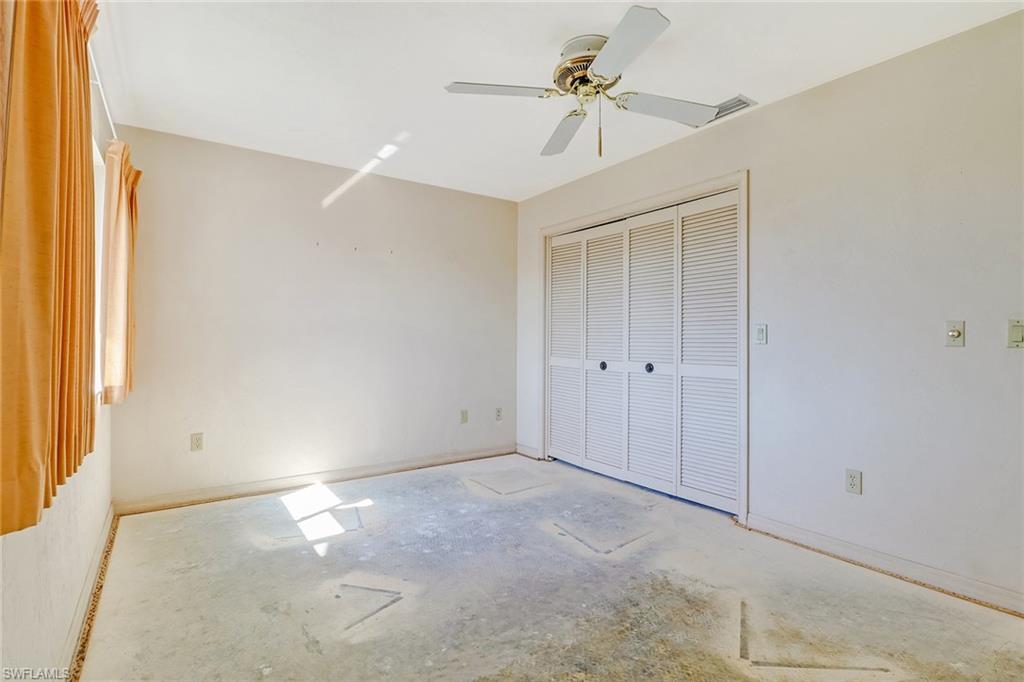 MARCO BEACH - Residential