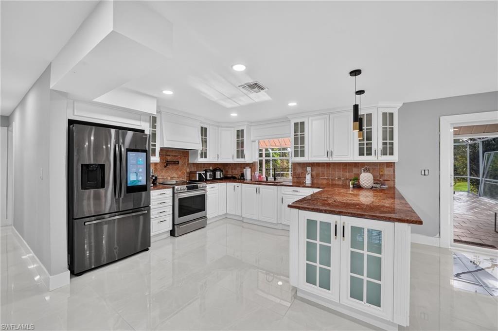 6255 Cedar Tree LN
