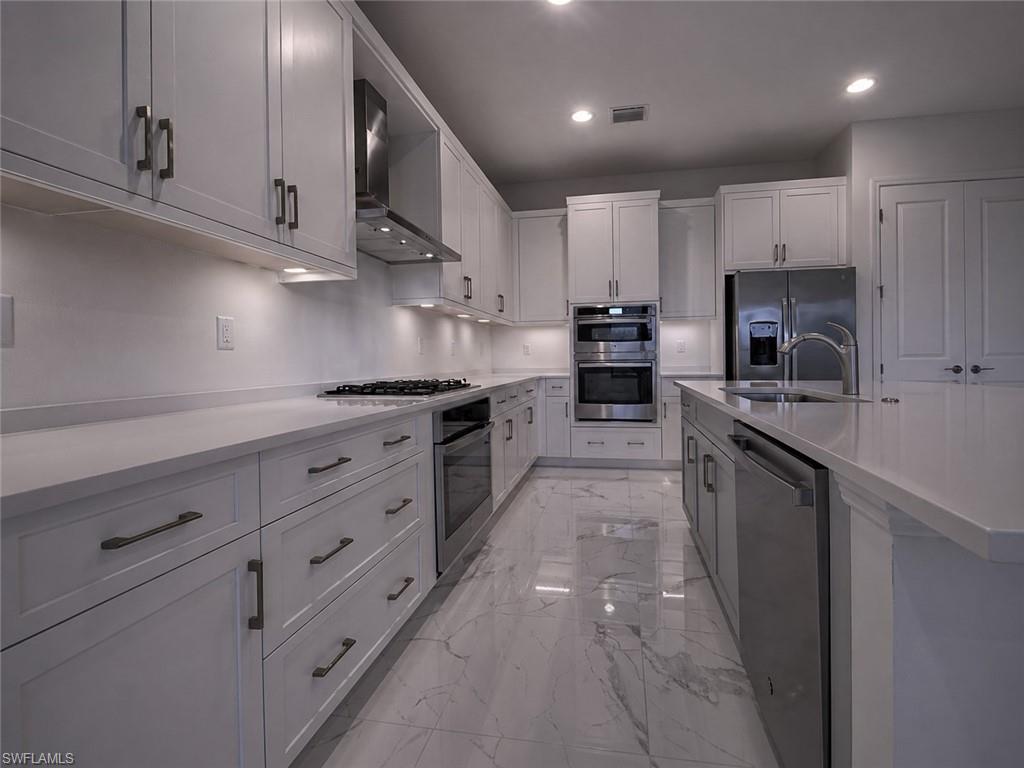 RIVERCREEK IN ESTERO - Residential