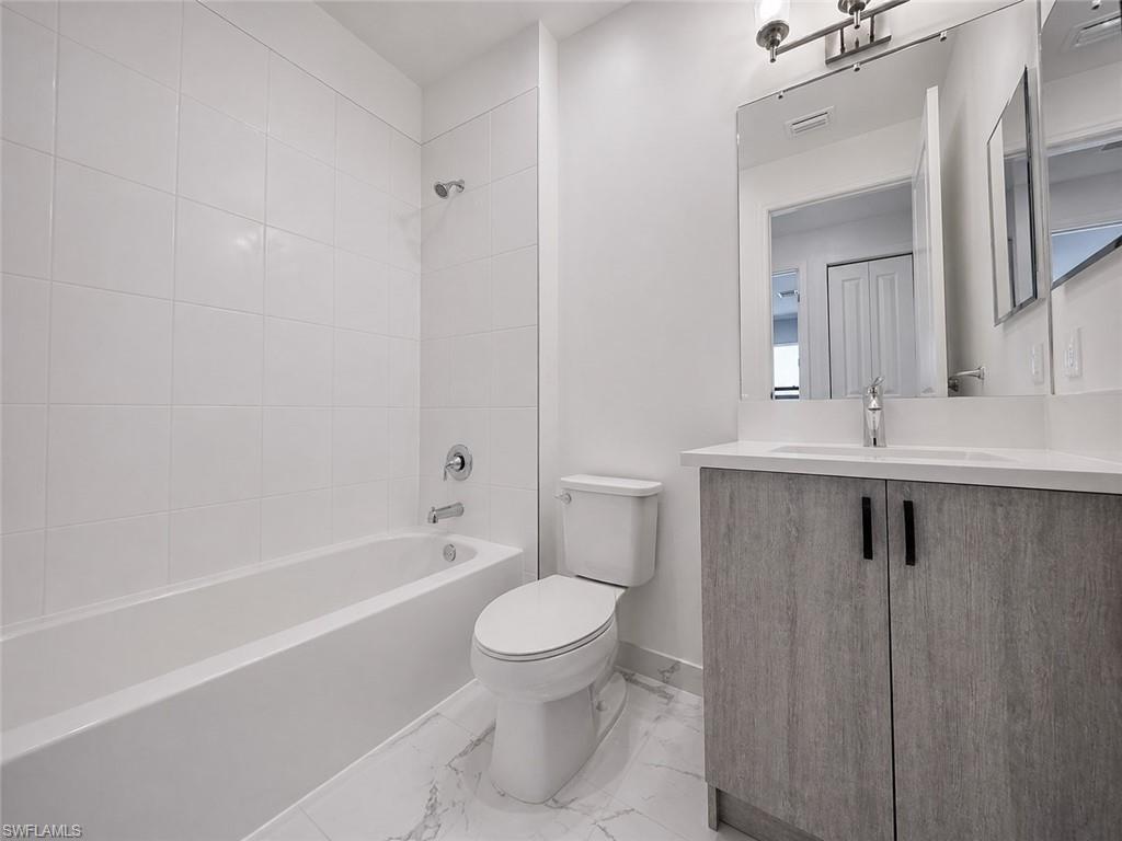 RIVERCREEK IN ESTERO - Residential