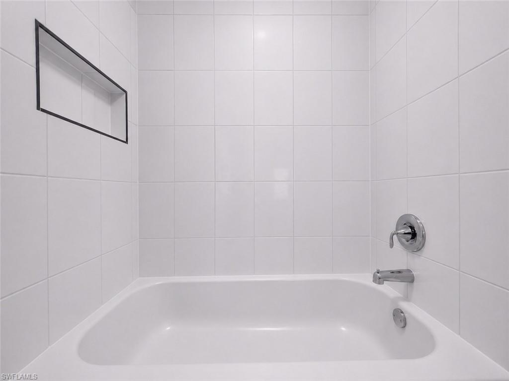 RIVERCREEK IN ESTERO - Residential