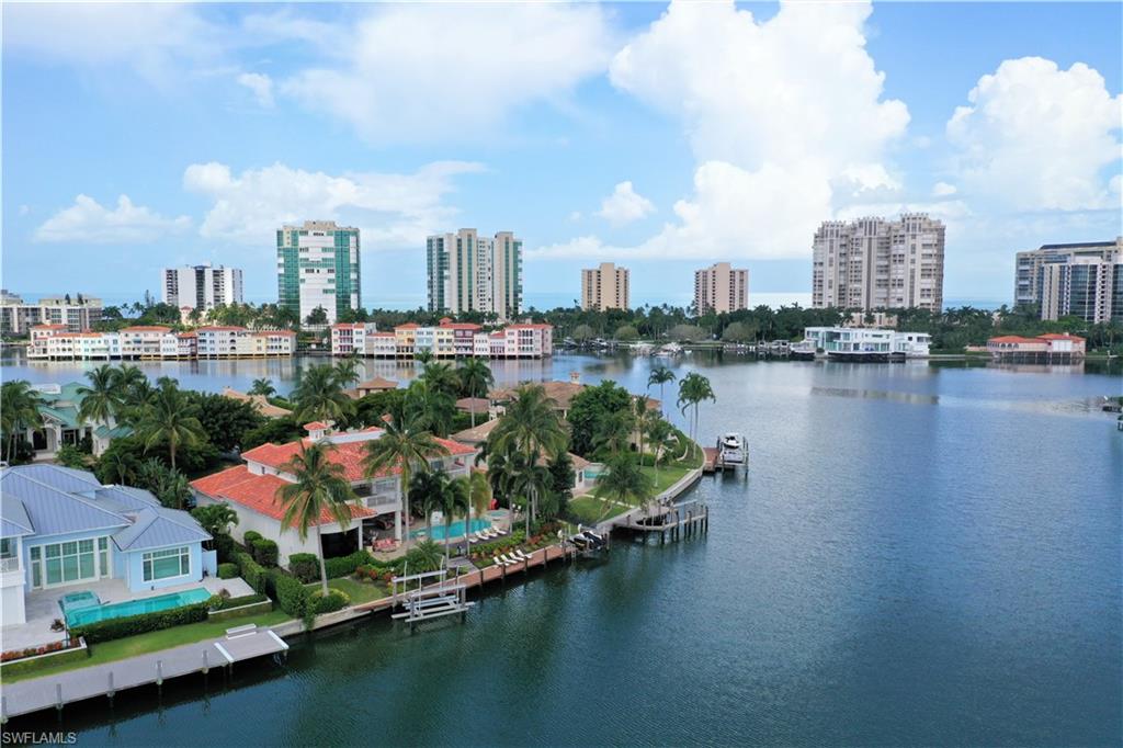 PARK SHORE - Residential