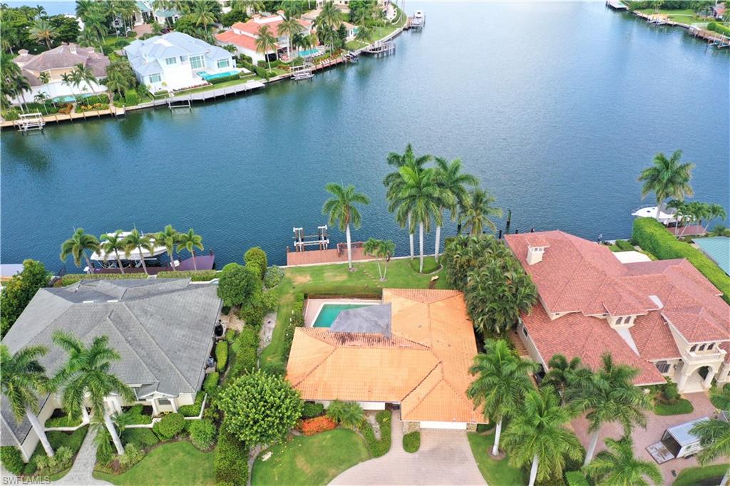 PARK SHORE - Residential