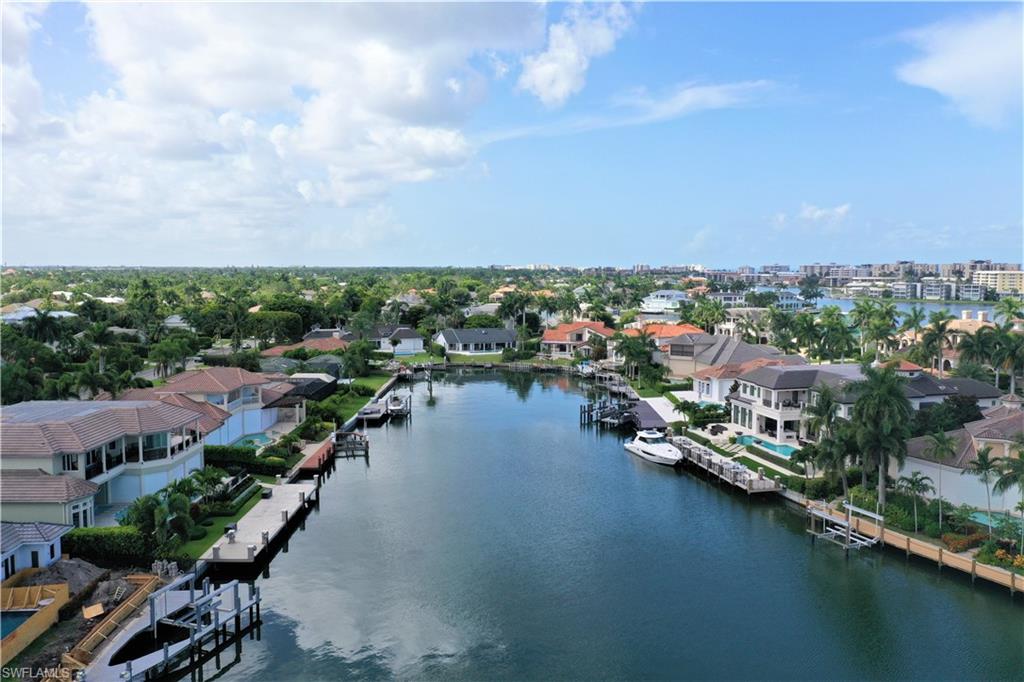 PARK SHORE - Residential