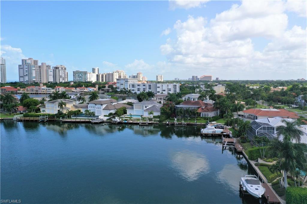 PARK SHORE - Residential