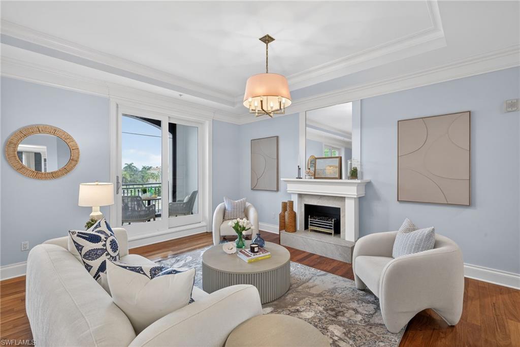 625 5TH AVE S 302