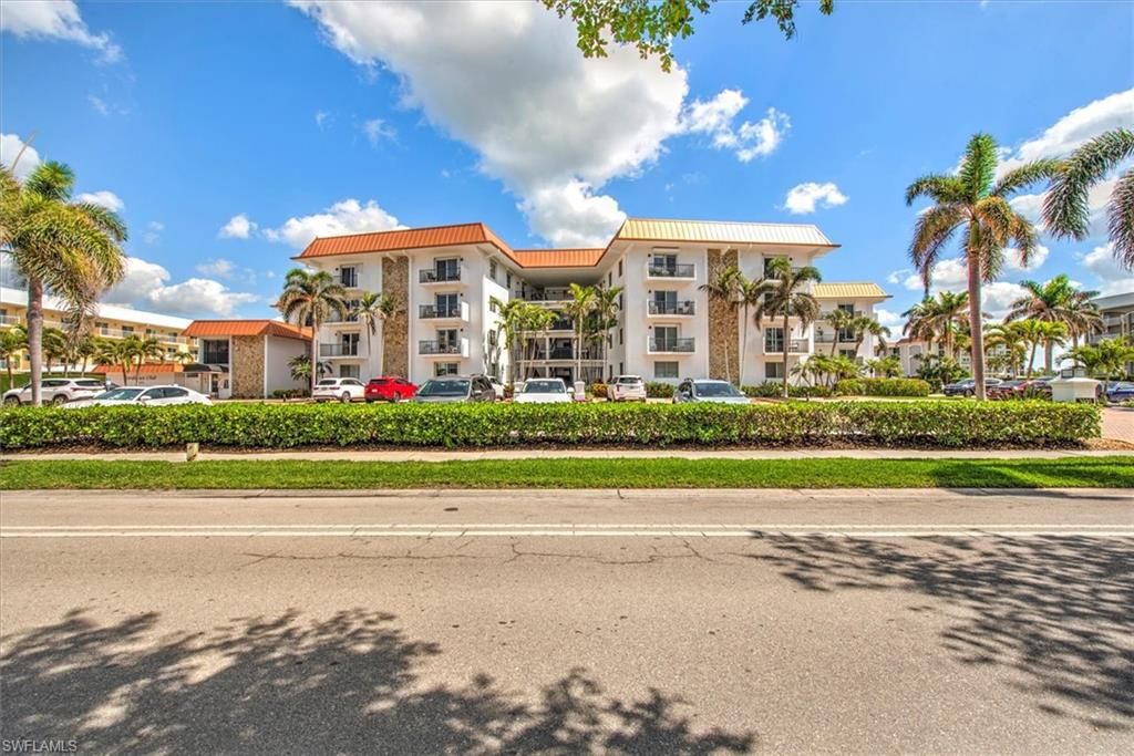 Photo of 2900 Gulf Shore BLVD N #410, NAPLES, FL 34103 (MLS # 225022974)