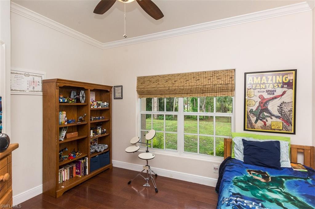 GOLDEN GATE ESTATES - Residential