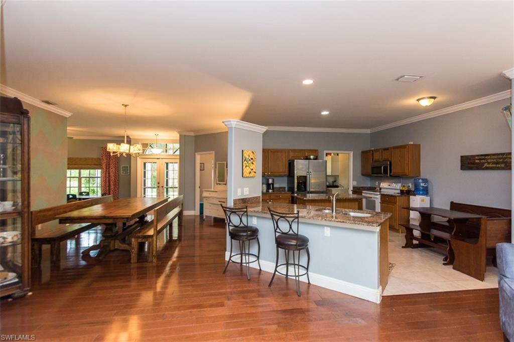 GOLDEN GATE ESTATES - Residential