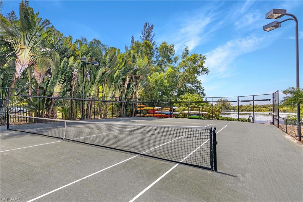 RIVA DEL LAGO - Residential