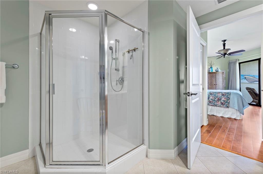 RIVA DEL LAGO - Residential