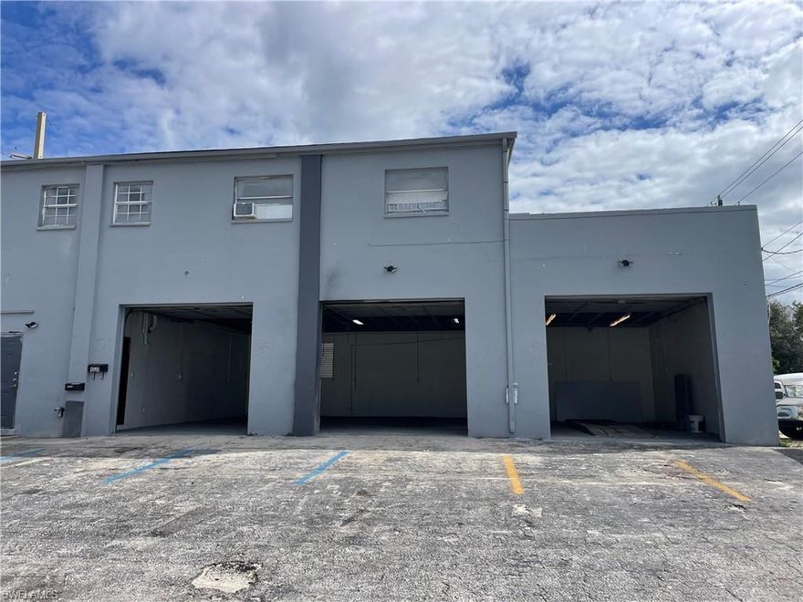 Great opportunity to locate your Business in the heart of downtown Cape Coral. Three bays plus office with bathroom. Perfect location for Flex space, Retail showroom, Construction company and more. $3300 p/Month includes Rent and Cam.