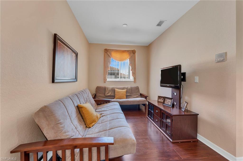 VALENCIA COUNTRY CLUB - Residential