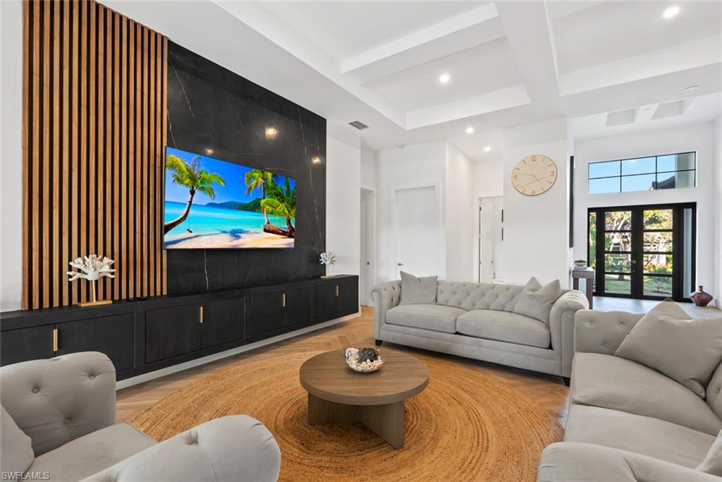 HEITMANS - Residential Lease