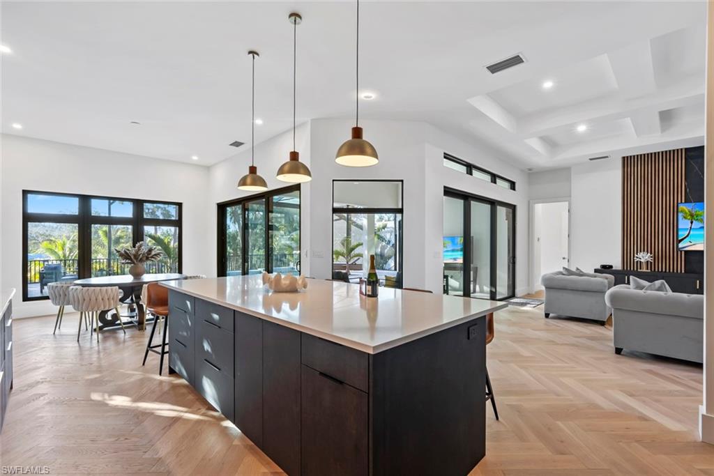 HEITMANS - Residential Lease