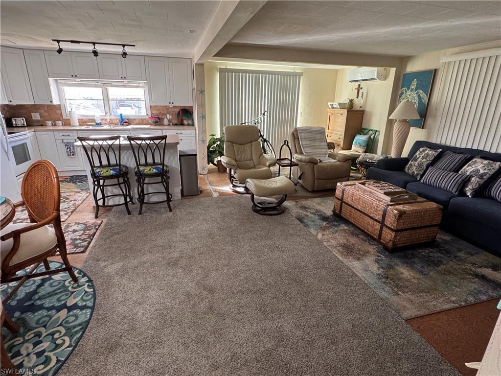 ORANGE HARBOR MOBILE HOME PARK - Residential