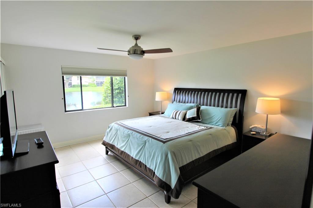 PINEWOOD LAKES - Residential