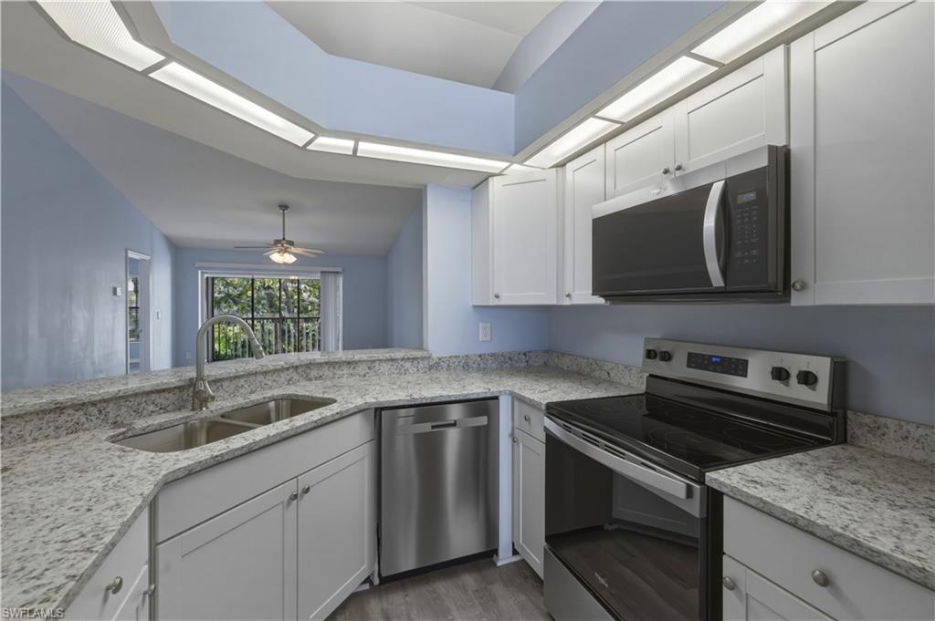 PAVILION CLUB - Residential Lease