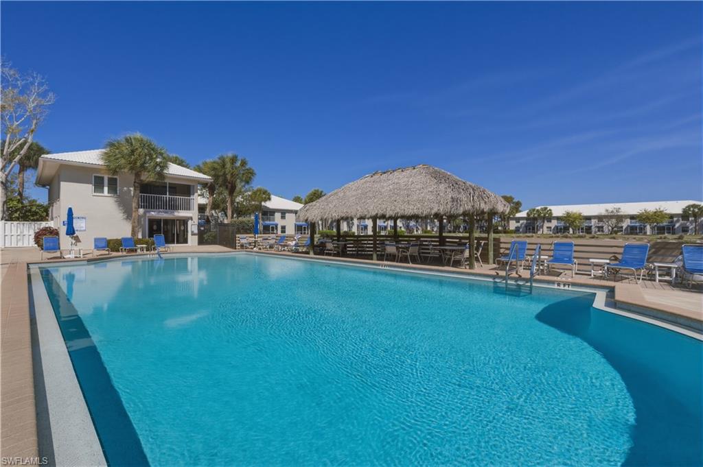 PAVILION CLUB - Residential Lease