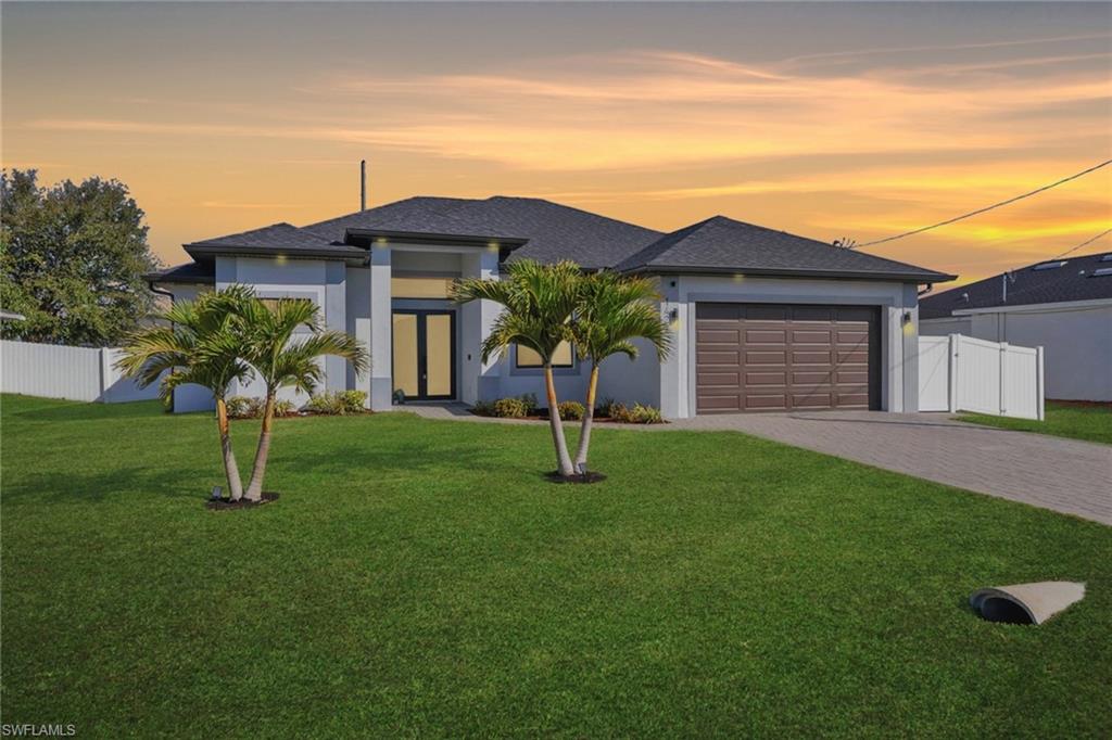 CAPE CORAL - Residential