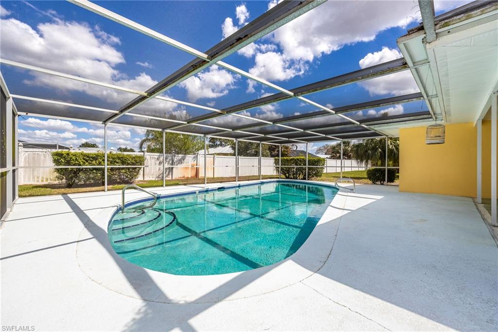 WILLOW LAKE - Residential