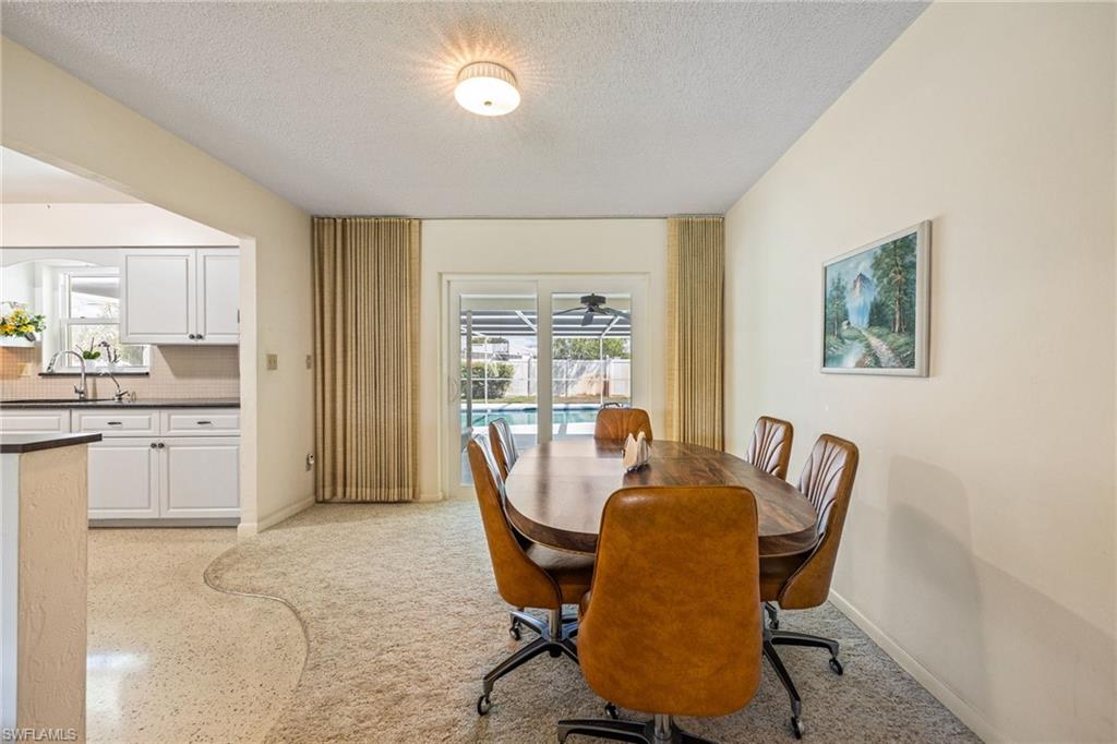 WILLOW LAKE - Residential