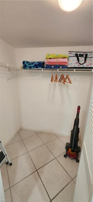 FOXWOOD - Residential Lease