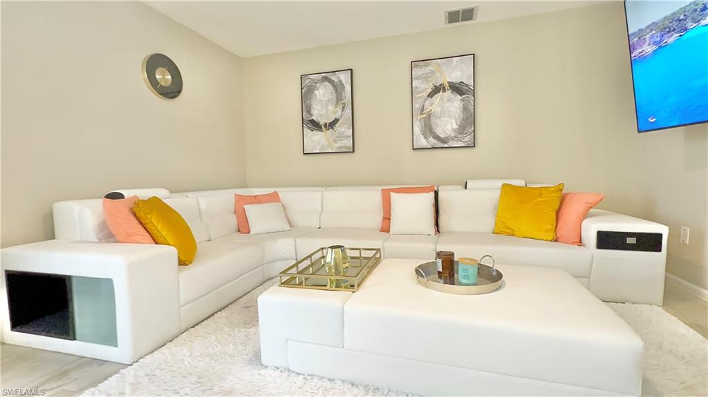 QUEENS PARK AT LAGO VERDE - Residential Lease