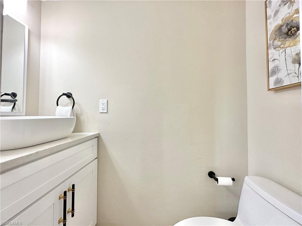 QUEENS PARK AT LAGO VERDE - Residential Lease