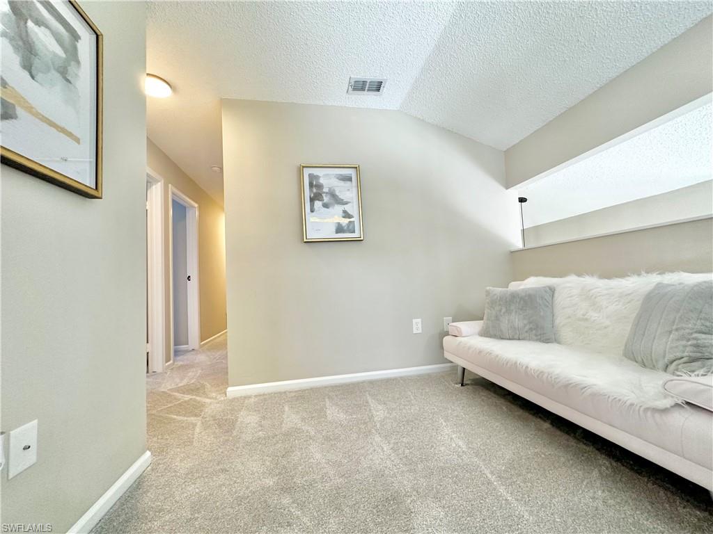 QUEENS PARK AT LAGO VERDE - Residential Lease