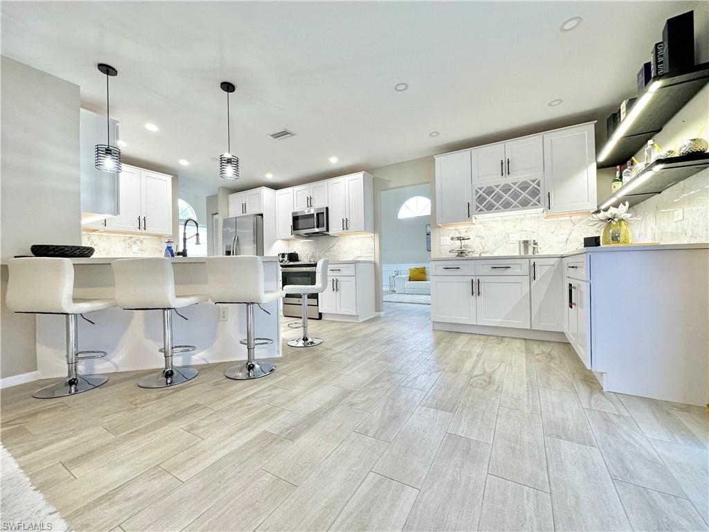 QUEENS PARK AT LAGO VERDE - Residential Lease