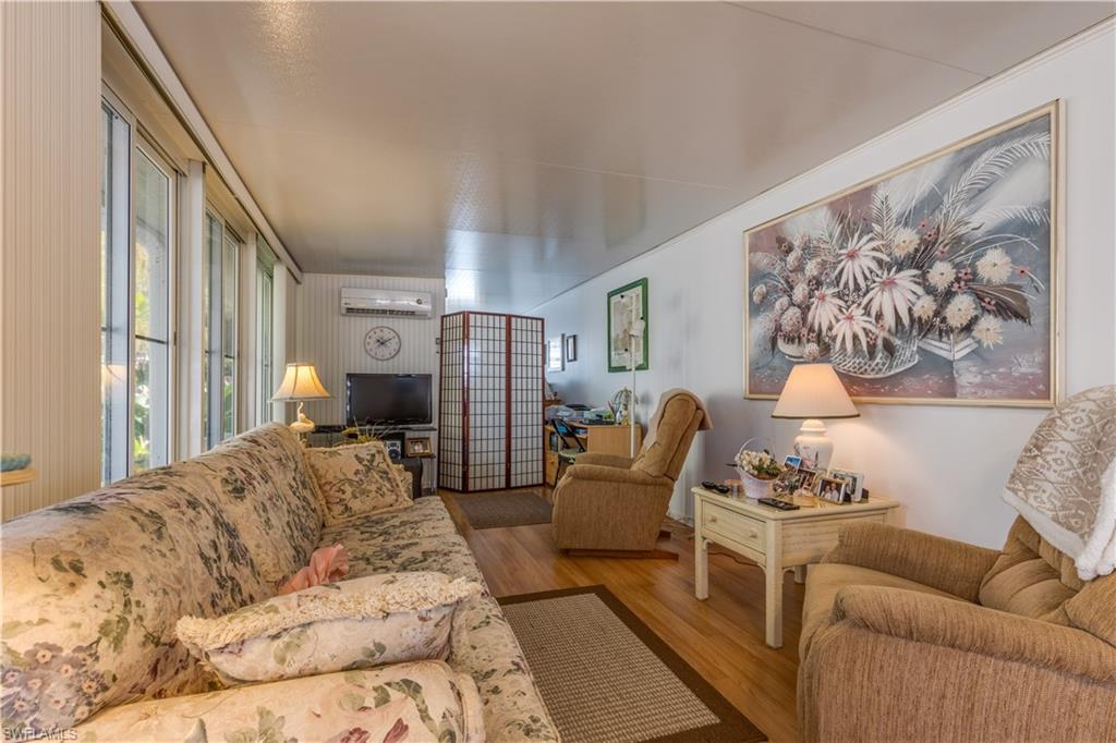 IMPERIAL WILDERNESS - Residential