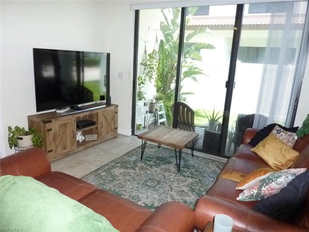 PORTOFINO SPRINGS - Residential