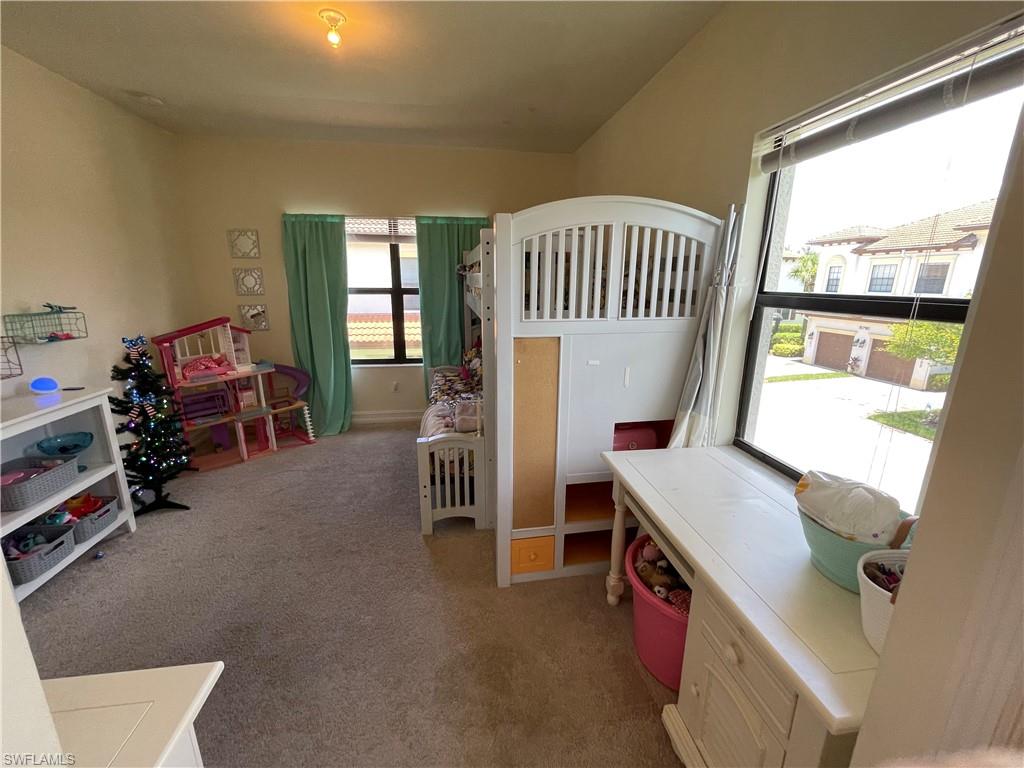 PORTOFINO SPRINGS - Residential