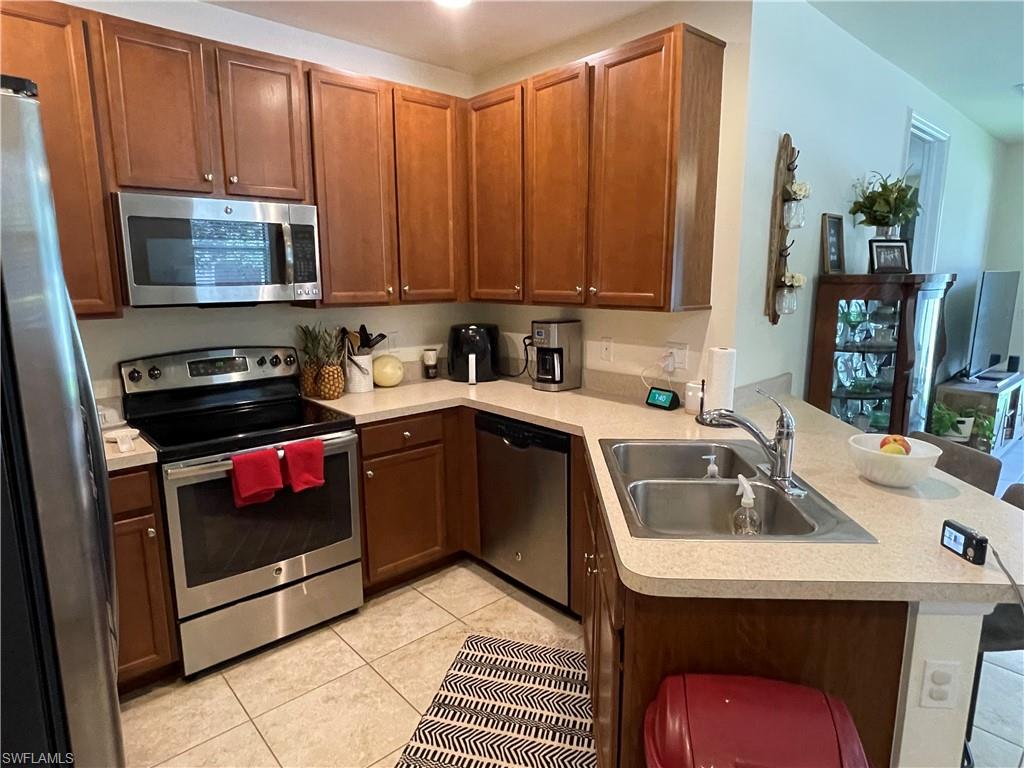 PORTOFINO SPRINGS - Residential