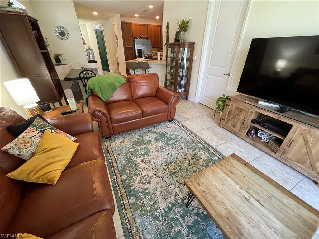 PORTOFINO SPRINGS - Residential