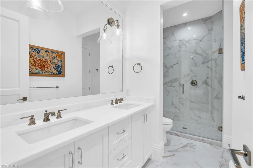 VILLA LA PALMA AT BAY COLONY - Residential