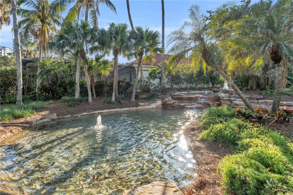 VILLA LA PALMA AT BAY COLONY - Residential