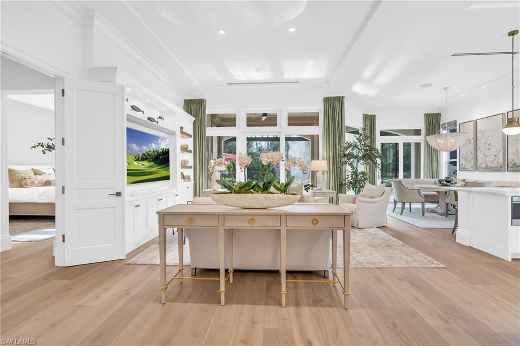 VILLA LA PALMA AT BAY COLONY - Residential