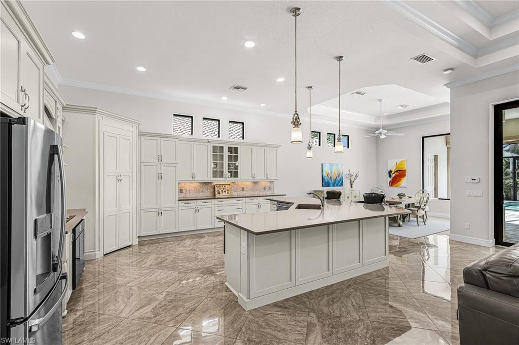 HOLLYBROOK - Residential