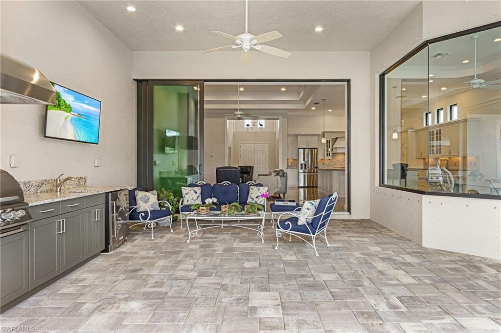 HOLLYBROOK - Residential