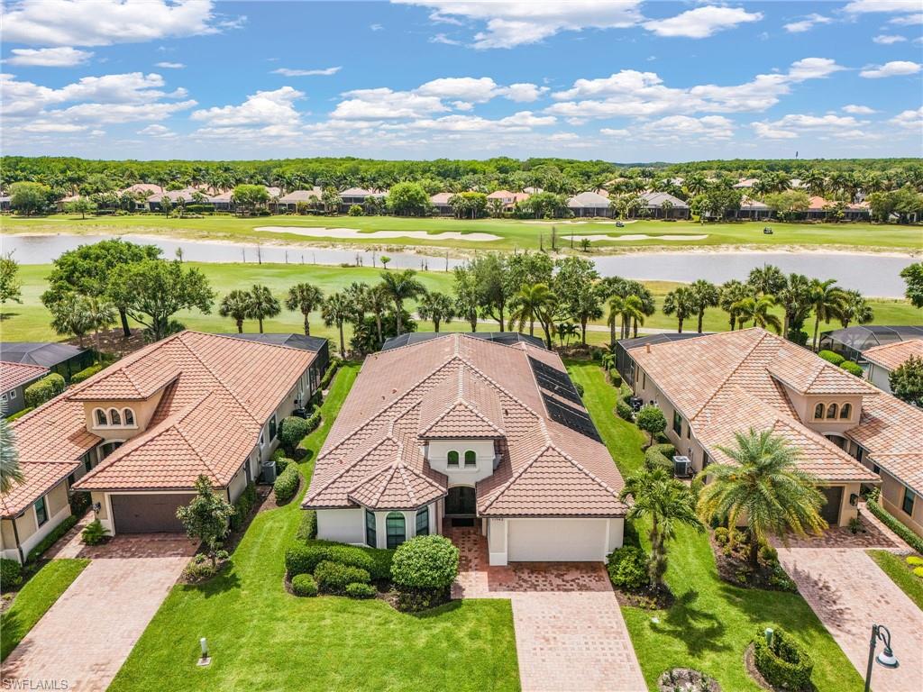 HOLLYBROOK - Residential