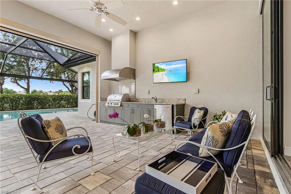 HOLLYBROOK - Residential